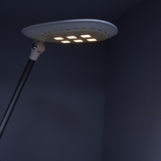 Oreon CCT LED Flexo mit Lautsprecher und USB (10W)
