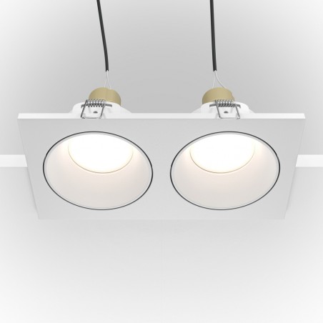 Bathroom's Recessed Light Zoom (2 lights)