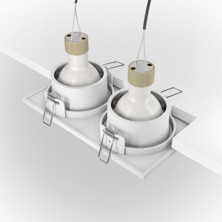 Bathroom's Recessed Light Zoom (2 lights)