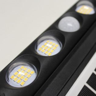 Solar-LED-Außenstrahler mit Bewegungssensor Mix (8W)