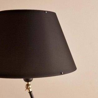 Lámpara de pie orientable Tesira Negro