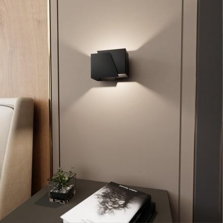 Corzo Black Wandleuchte