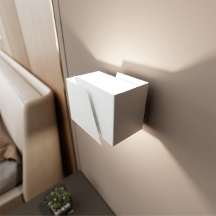 Wall Lamp Corzo White