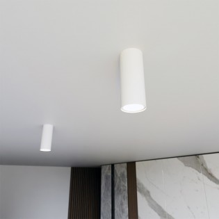 Surface spotlight Oscar White