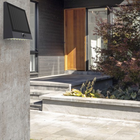 Outdoor Solar LED Wall Lamp Raksa (5.2W)