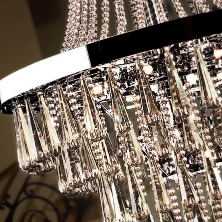 Chandelier Palace (22 lights)