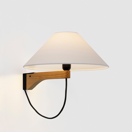Wall Lamp Clásica