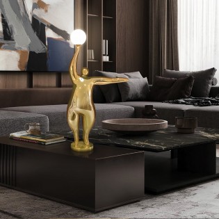 Decorative figure with light El Globo