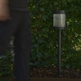 Baliza solar LED con sensor de movimiento Coupar (3.2W)