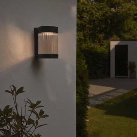 Aplique solar LED con sensor de movimiento Coupar (3.2W)
