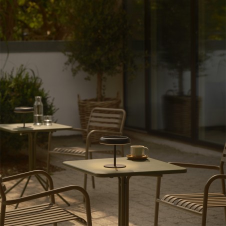 Lámpara de mesa portátil solar LED Elmer (2W)