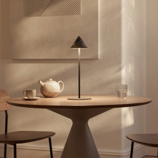 Lámpara de mesa LED Osaka...