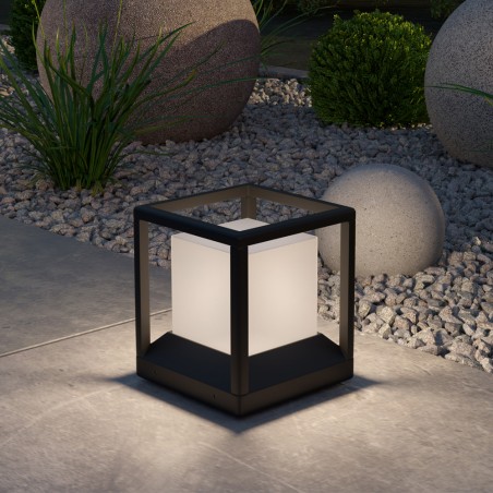 Outdoor pedestal lamp Trim II