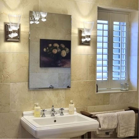 Aplique de pared LED para baños Kayva (8W)