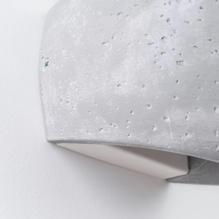 Xaor cement wall light