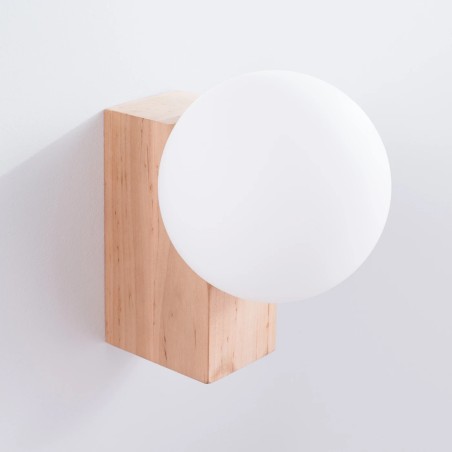 Wall light Liea, natural wood