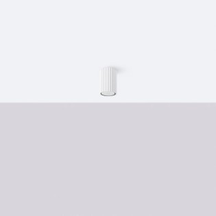 Surface spotlight Moto...