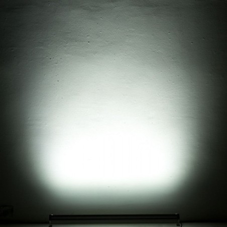 LED Wall Washer 108W 8490Lm 3000ºK IP65 40.000H