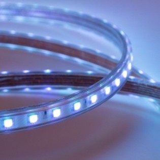 Tira de 60 LEDs/M 500W 42.000Lm 3000ÂºK SMD5050 220VAC IP65 x50M 40.000H