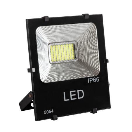 Foco Proyector LED 50W 5.000Lm 6000ÂºK Solar Sensor 50W + Control Remoto Panel 6V/15W 40.000H