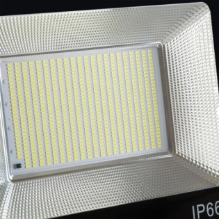 200W LED Spotlight 20,000Lm 6000ºK Solar Sensor 200W + Remote Control Panel 6V/30W 40,000H