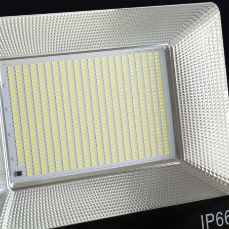Foco Proyector LED 200W 20.000Lm 6000ÂºK Solar Sensor 200W + Control Remoto Panel 6V/30W 40.000H