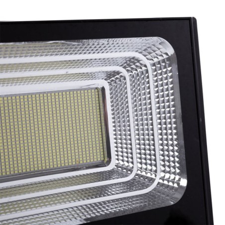 200W 6500K Solar LED Floodlight with 6V/20W Panel and 3.2V/15000mAh Battery