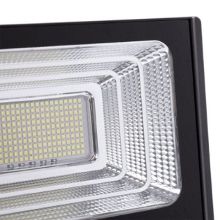 120W 6500K Solar LED Floodlight with 6V/15W Panel and 3.2V/8000mAh Battery