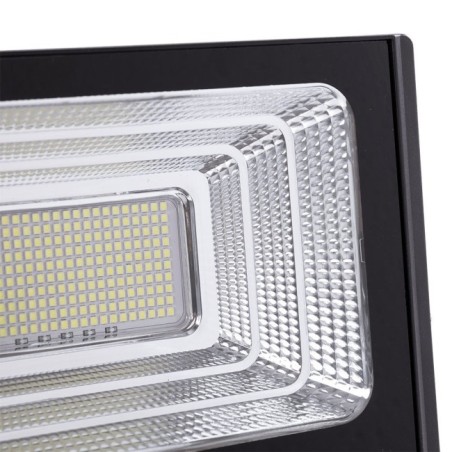 120W 6500K Solar LED Floodlight with 6V/15W Panel and 3.2V/8000mAh Battery