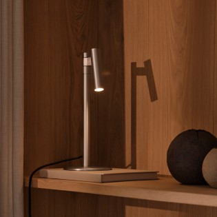 Lámpara de mesa Makoto