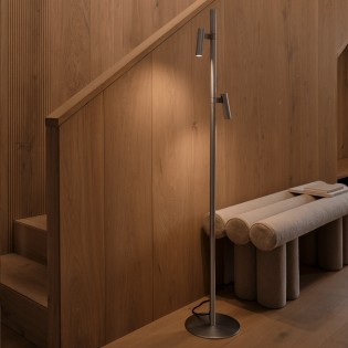 Lámpara de pie Makoto (2 luces)