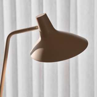 Lámpara de pie Darci Arena