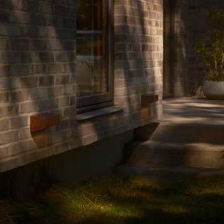 Marcellio Solar LED Outdoor Wall Sconce (5W)