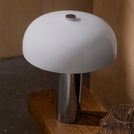 Gabrielle table lamp