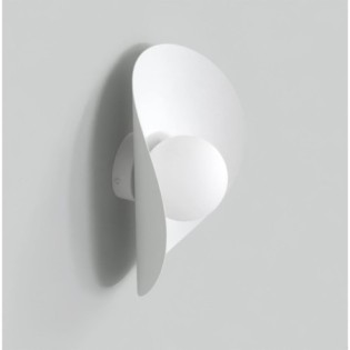 Onivia XL black wall sconce.