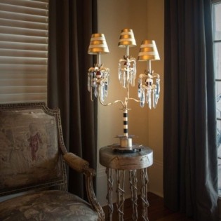 Birdland Table Lamp (3 lights)