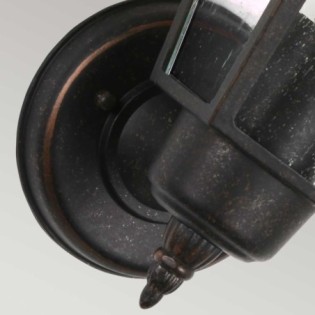 Highnam outdoor Wall Lamp