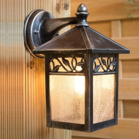 Winchcombe Outdoor Wall Lamp