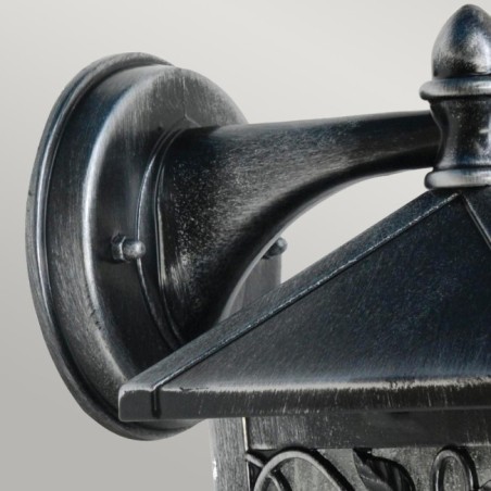 Winchcombe Outdoor Wall Lamp