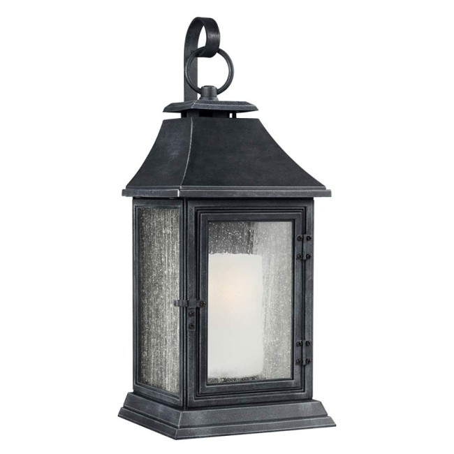 Shepherd XL Outdoor Wall Lamp