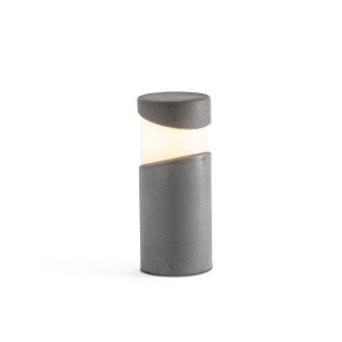 Outdoor Pedestal light Block