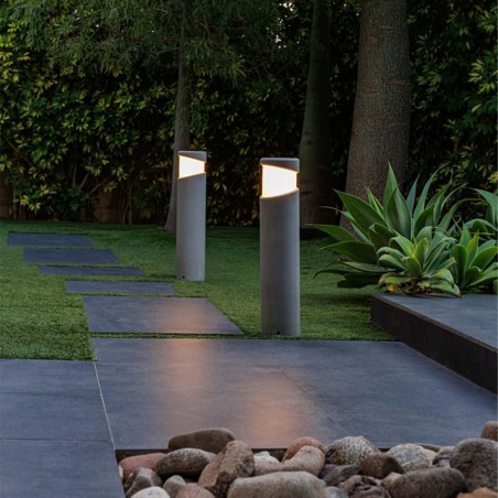 Outdoor Bollard light Block