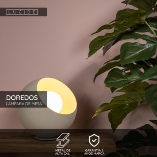 Doredos Table Lamp