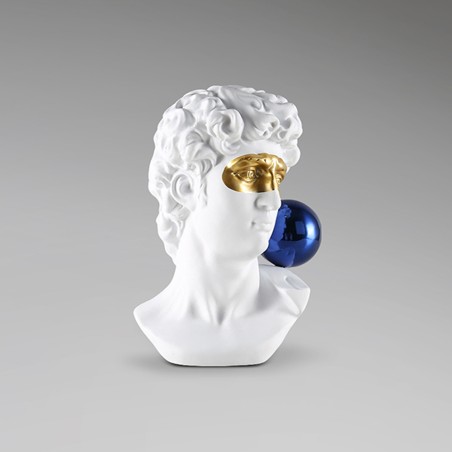 Decorative figurine David