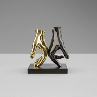 Decorative figurine Manos