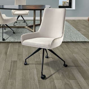 Diane chair with wheels