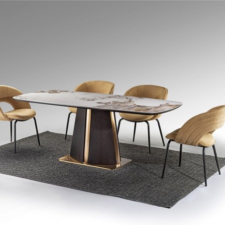 Dining Table Luca