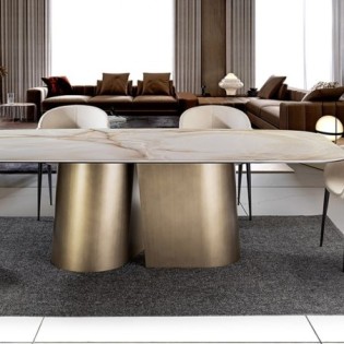 Dining Table Numa