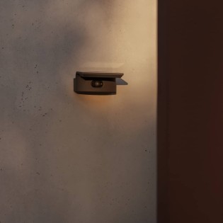 Luma LED Sensor Wall Lamp (5W)