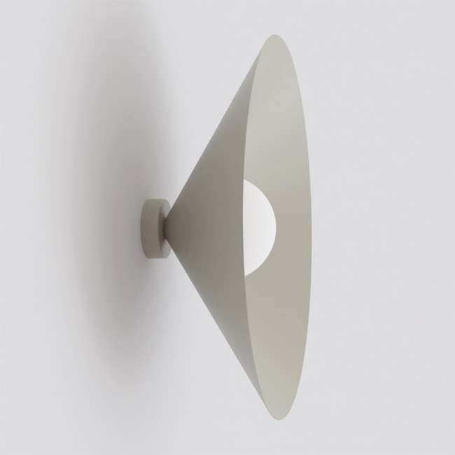 Osum L Beige Opal Wall Lamp